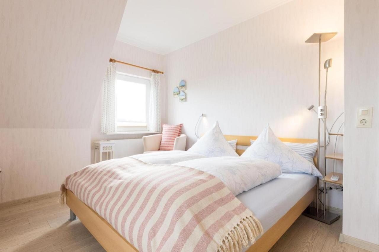 Ferienwohnungen Peters Sylt Bagian luar foto